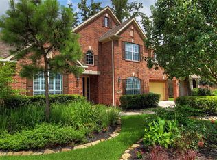 95 W Hullwood Cir, The Woodlands, TX 77389
