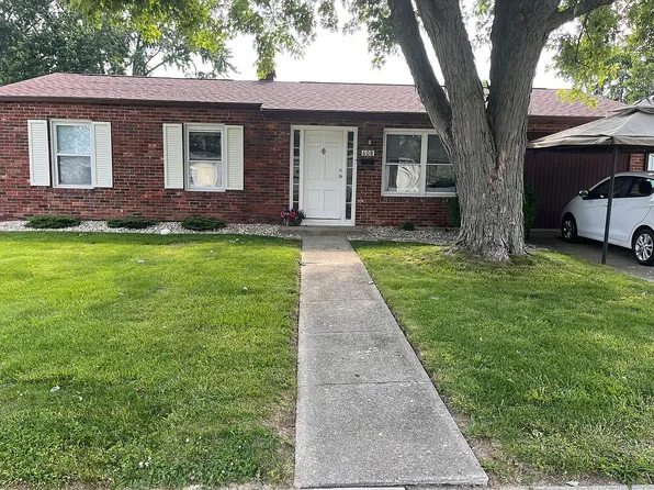 608 Willow Dr, Shelbyville, IN 46176