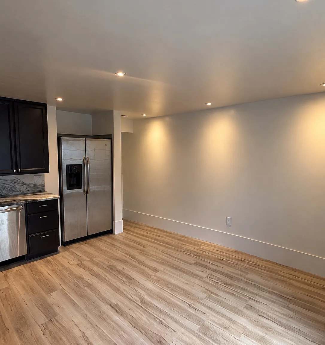 1 bed, 800 sqft, $1,200 — Photo 2
