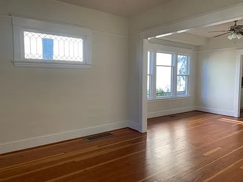 4920 SE Franklin St — Photo 4