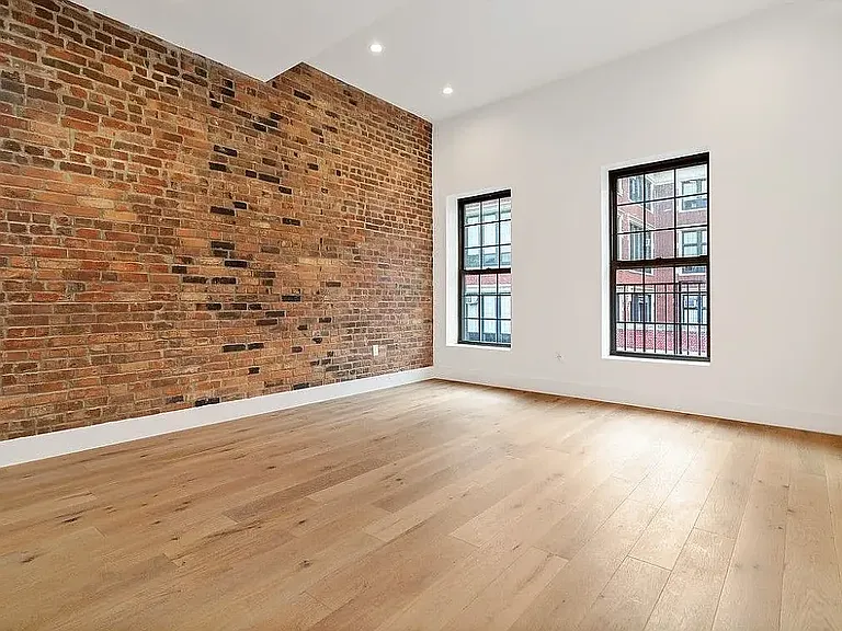 333 Warren St #4F — Photo 4