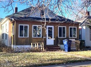 409 2nd St NE, Watertown, SD 57201