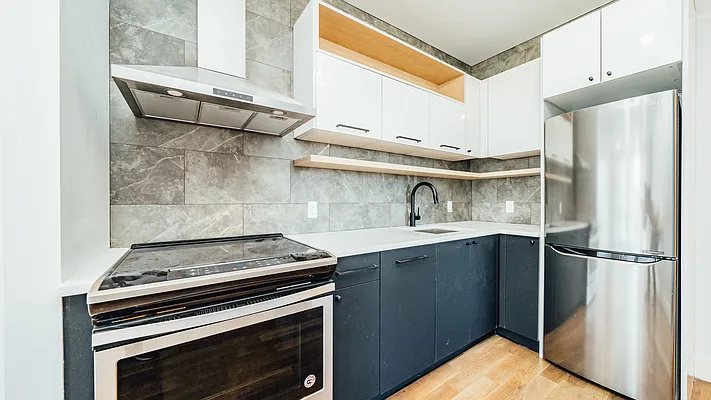 Rented by Nooklyn NYC LLC | media 25