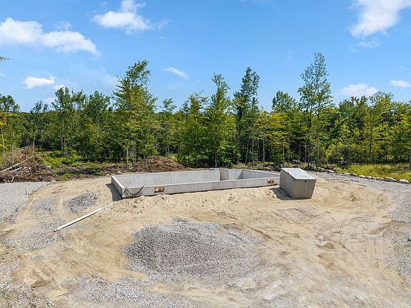 3rd image of 99 Old County Road