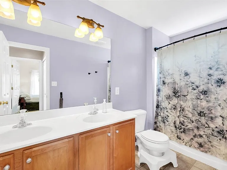 836 Wayland Dr — Photo 14