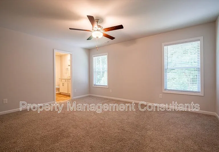 27982 Chalmers Cir — Photo 26