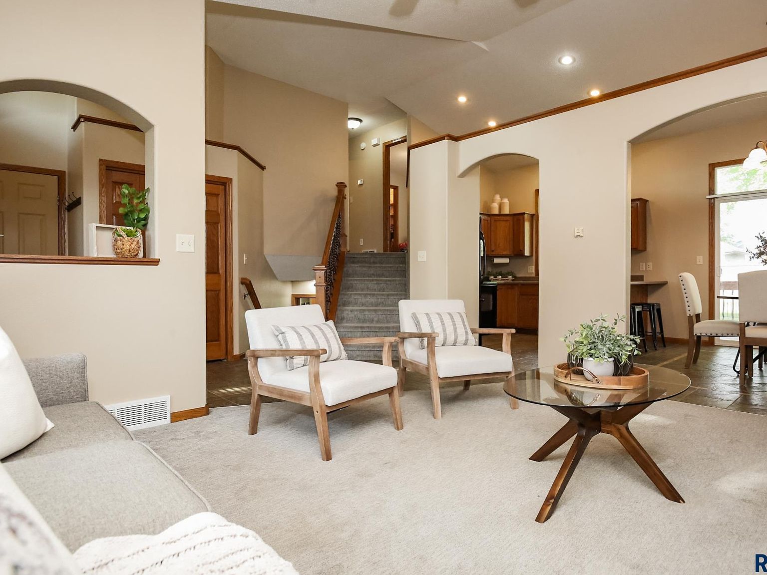 6725 S Avalon Ave, Sioux Falls, SD 57108 MLS 22303807 Zillow