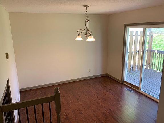 4th image of 51 Saint Marys St APT H