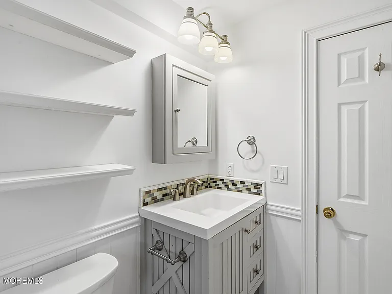 69 Linden Pl — Photo 25