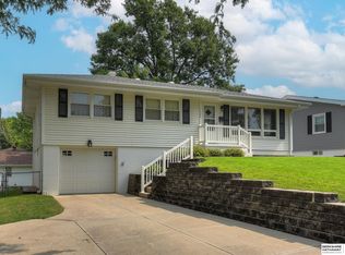 7506 Spring St, Omaha, NE 68124