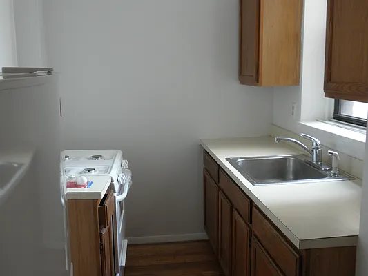 Rented by Aguayo & Huebener Brooklyn | media 4