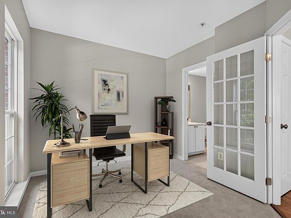 5th image of 603 Gatestone St