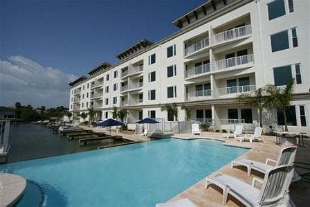 1st image of 5909 Padre Blvd