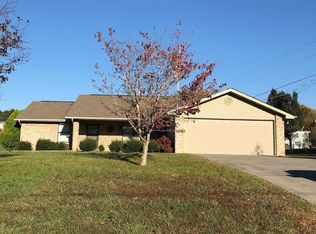363 Cate Byrd Rd, Kodak, TN 37764