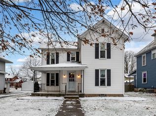 416 Stewart Ave, Grove City, PA 16127
