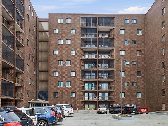 2nd image of 5600 Munhall Rd APT 202