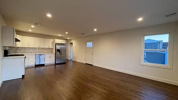 1st image of 2640 Ocean Ave