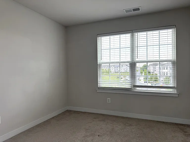 600 Judy Way — Photo 9