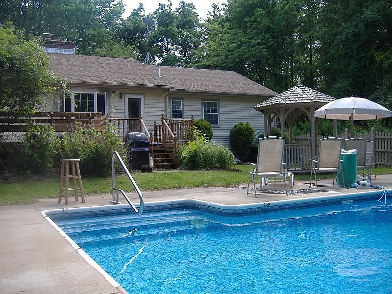 72 Cedar St, Rockfall, CT 06481 Zillow