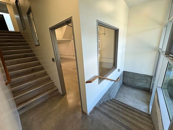 5th image of 2201 Statham Blvd #104
