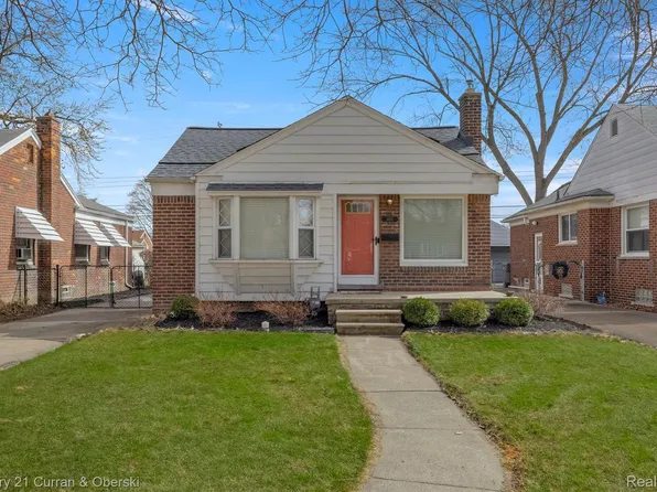 3805 Lincoln St, Dearborn, MI 48124