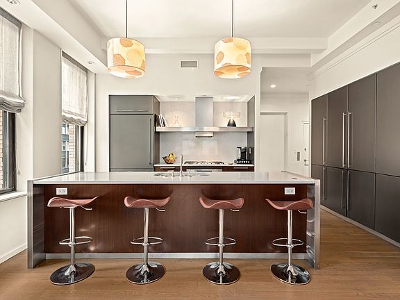 3rd image of 76 Madison Ave APT 5A