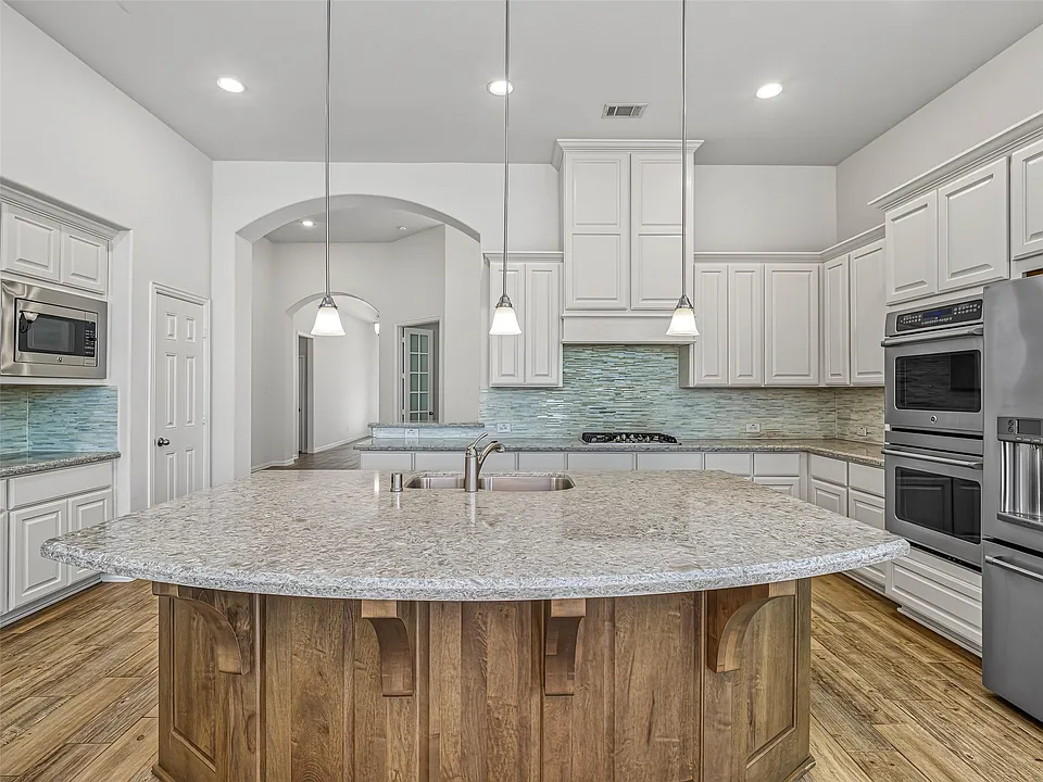 27215 Symphony Creek Ln