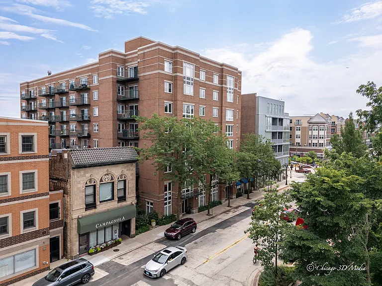 811 Chicago Ave #705 — Photo 18