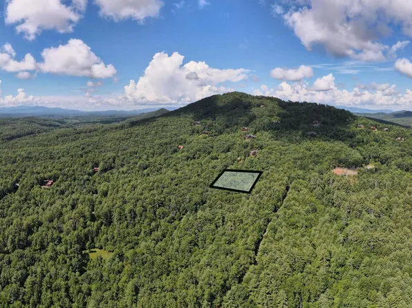 7 Rocking Chair Rd, Mineral Bluff, GA 30559