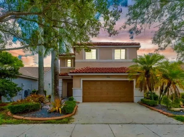 1103 Golden Cane Dr, Weston, FL 33327