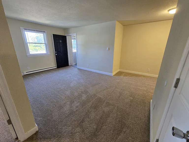 1517 Halifax St #15 — Photo 4