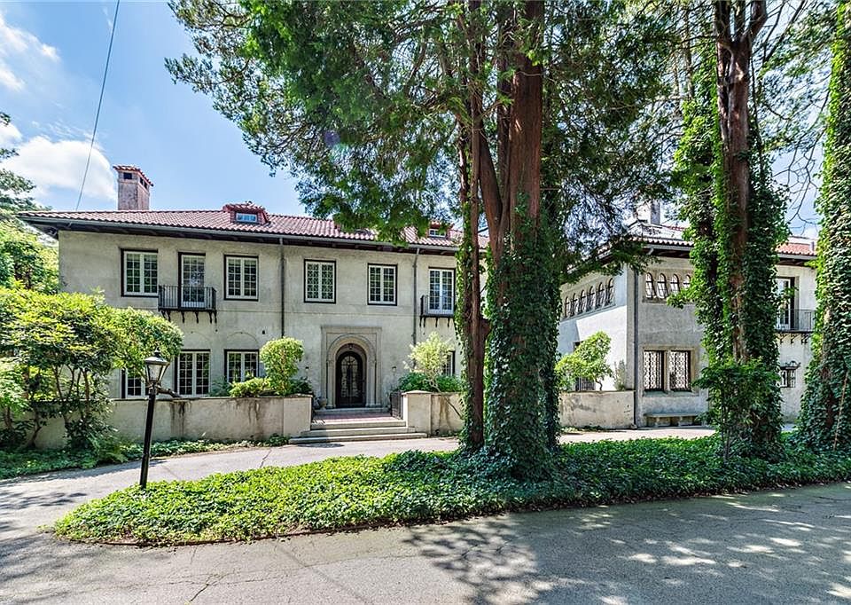 460 Rochambeau Ave, Providence, RI 02906 Zillow