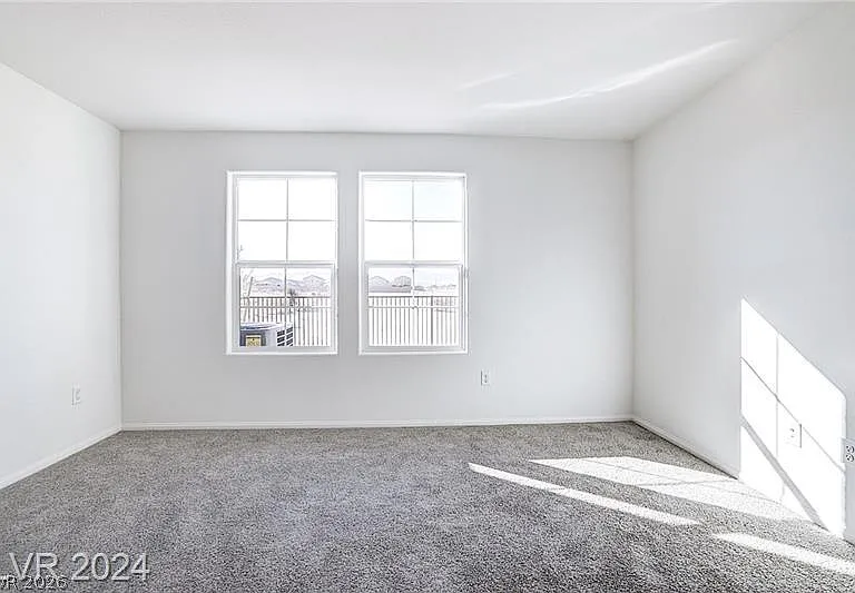 5613 Steampunk St — Photo 8