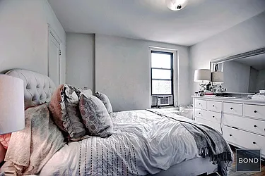 Rented by Bond New York