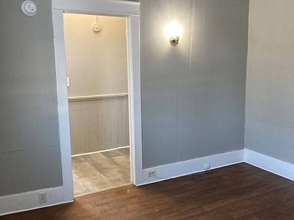 4th image of 351 Maple Ave APT 1C