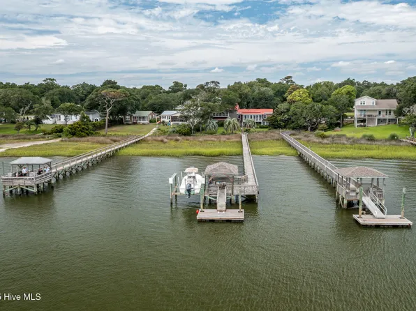 2880 Sea Vista Drive SW, Supply, NC 28462