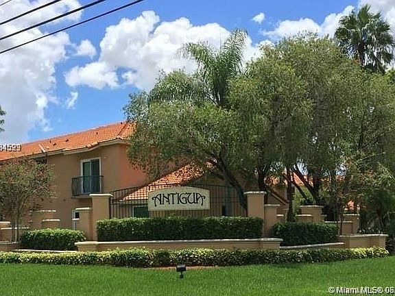 2nd image of 15437 NW 14th St