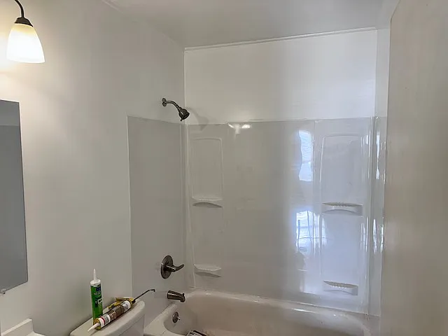 106 S Blacknall St #B — Photo 7