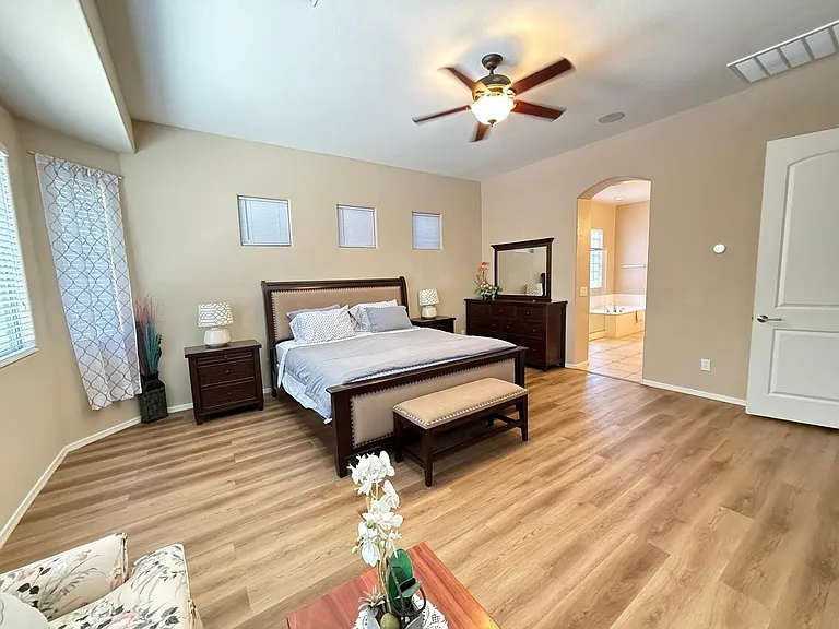 1928 W Spur Dr — Photo 18