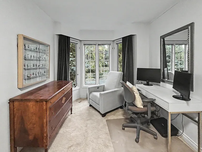 914 Royal Ave SW #914 — Photo 23