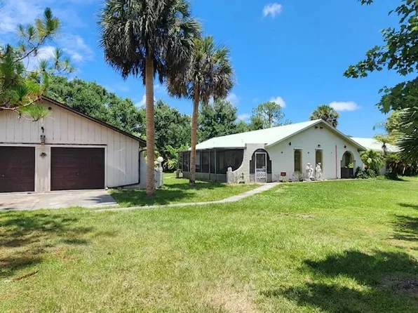 6870 Crepe Myrtle Dr, Grant Valkaria, FL 32949