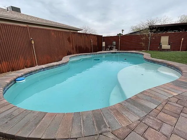 807 E Glenn St — Photo 17