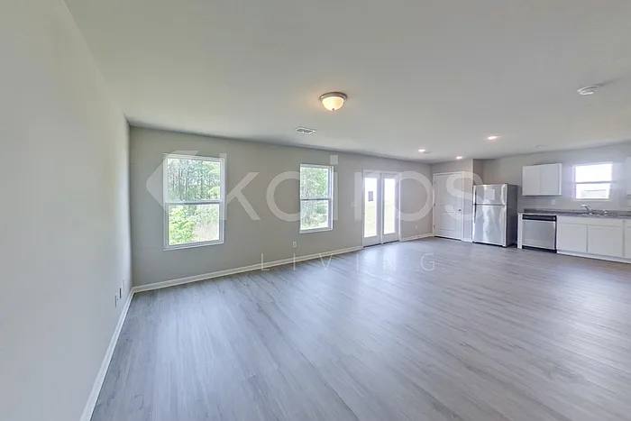 3 bed, 2.5 bath, 1566 sqft, $1,875 — Photo 2