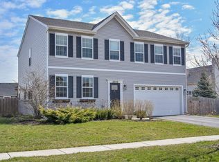 2308 Surrey St, Sycamore, IL 60178