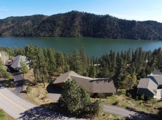 3660 E Fernan Hill Rd, Coeur D Alene, ID 83814