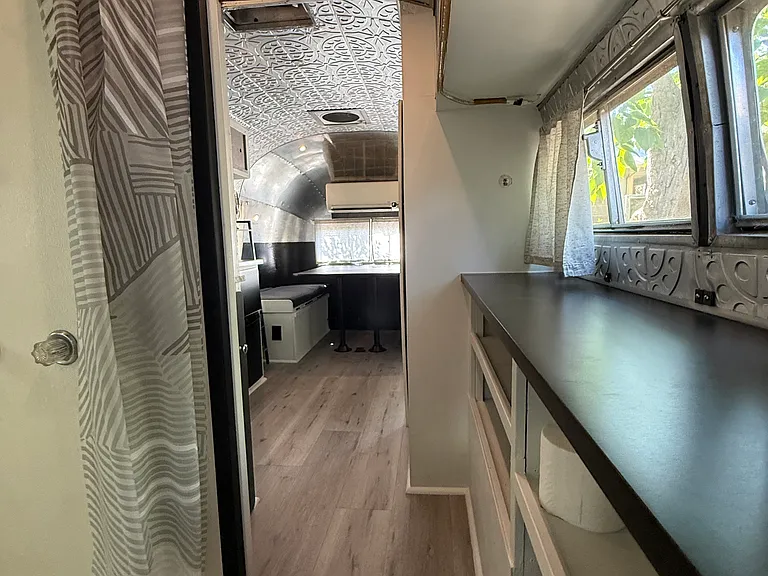 1511 Nickerson St #B — Photo 9