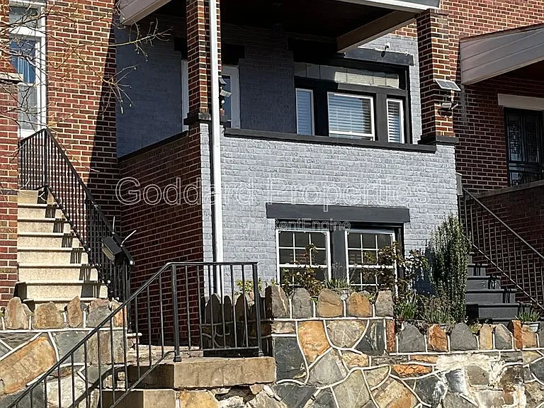 4320 Sheldon Ave — Photo 1