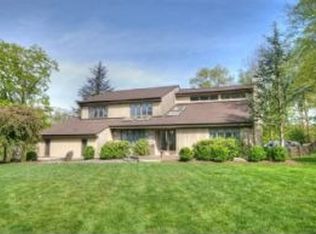 17 Bretton Rdg, Bedford Corners, NY 10549