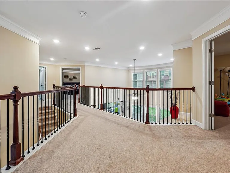 4305 Holton Ave — Photo 29
