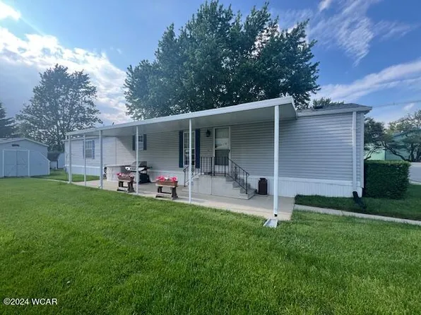 50 S Summerplace, Wapakoneta, OH 45895